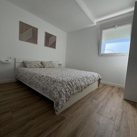 Apartamento 4 Min De La Playa! Castellon de la Plana Bagian luar foto