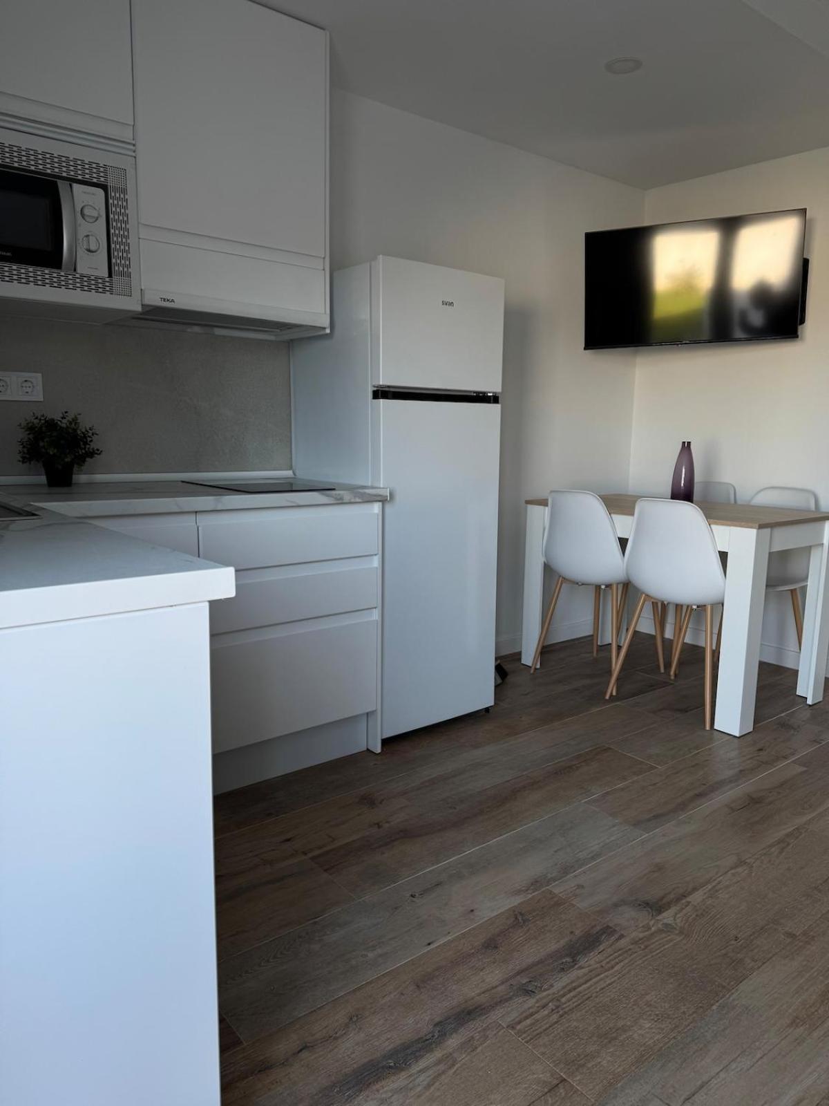 Apartamento 4 Min De La Playa! Castellon de la Plana Bagian luar foto