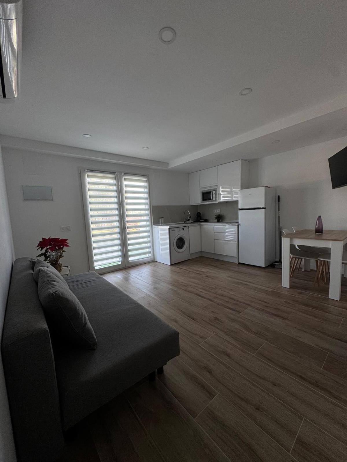 Apartamento 4 Min De La Playa! Castellon de la Plana Bagian luar foto