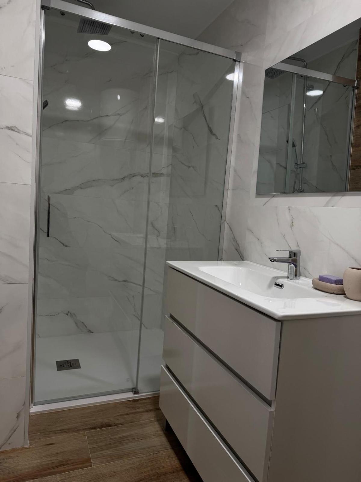 Apartamento 4 Min De La Playa! Castellon de la Plana Bagian luar foto