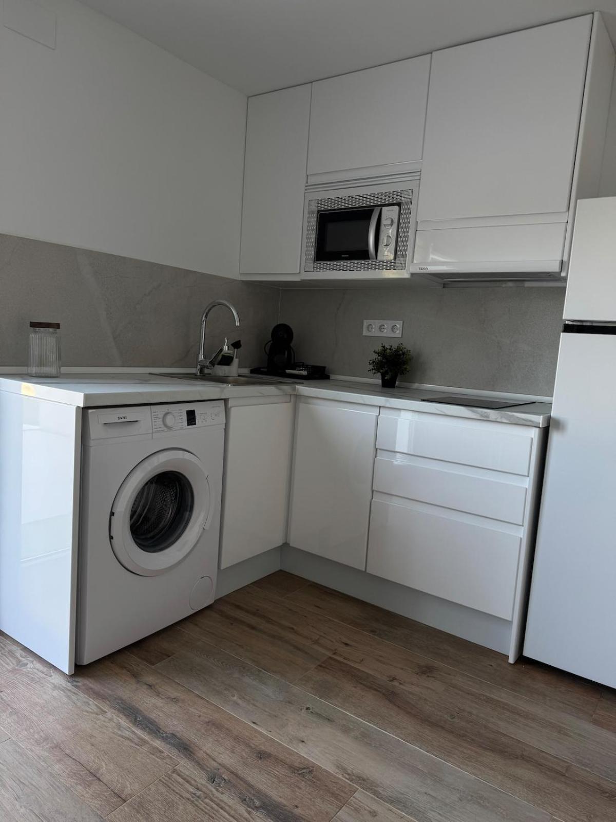 Apartamento 4 Min De La Playa! Castellon de la Plana Bagian luar foto